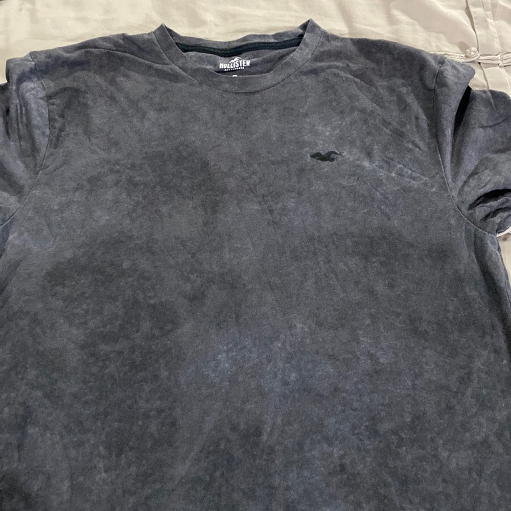 Men’s Hollister T-Shirt Medium